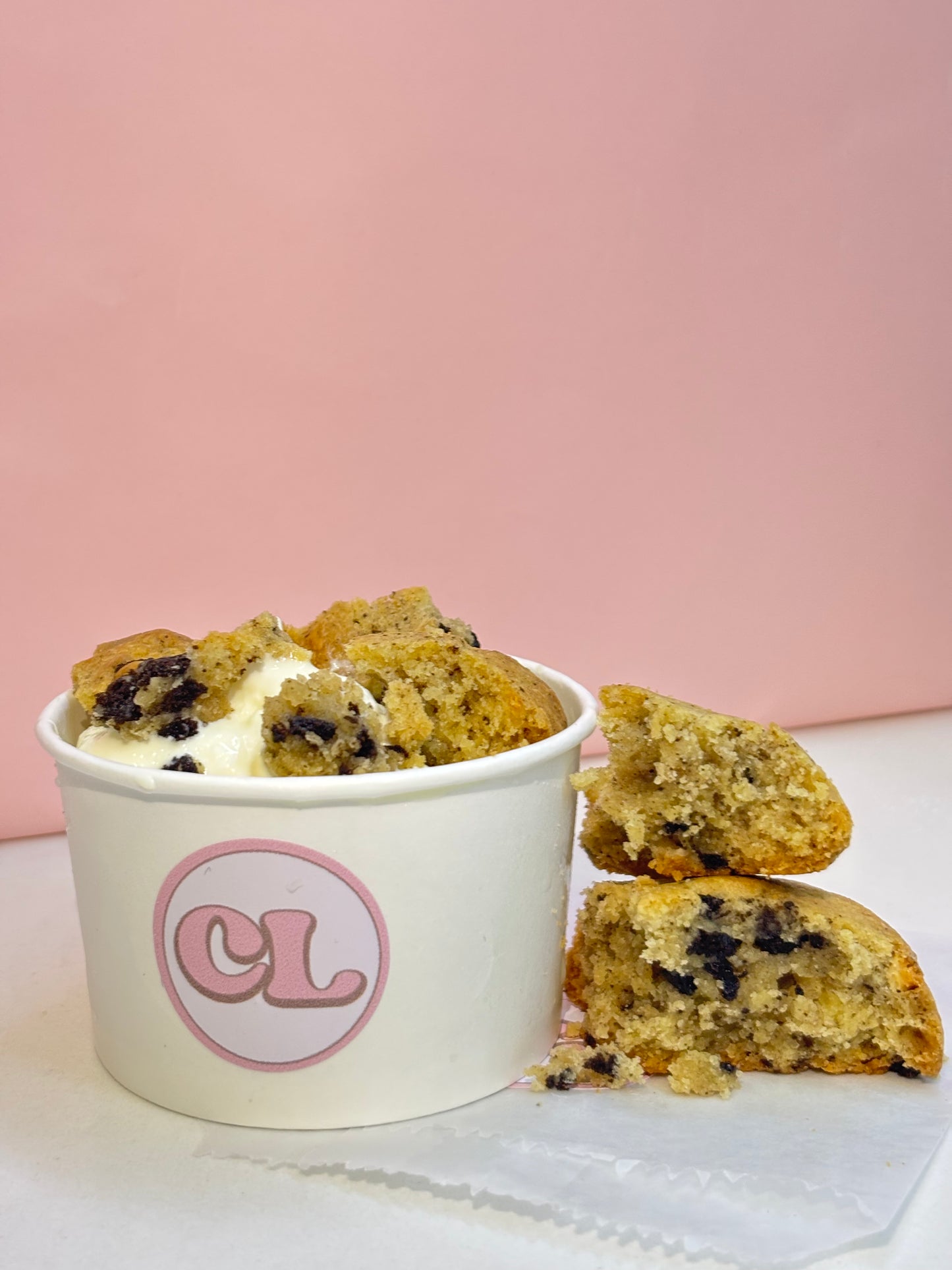 Helado con galleta